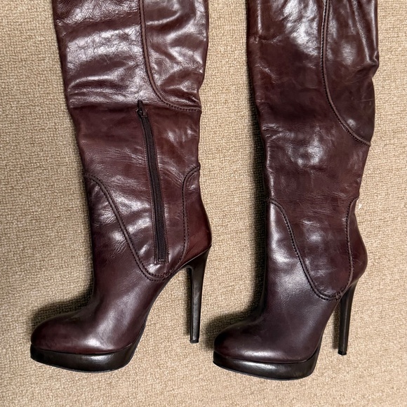 Size 8 - Jessica Simpson Red Boots - Picture 3 of 7